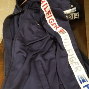 Tommy Hilfiger jogging suit